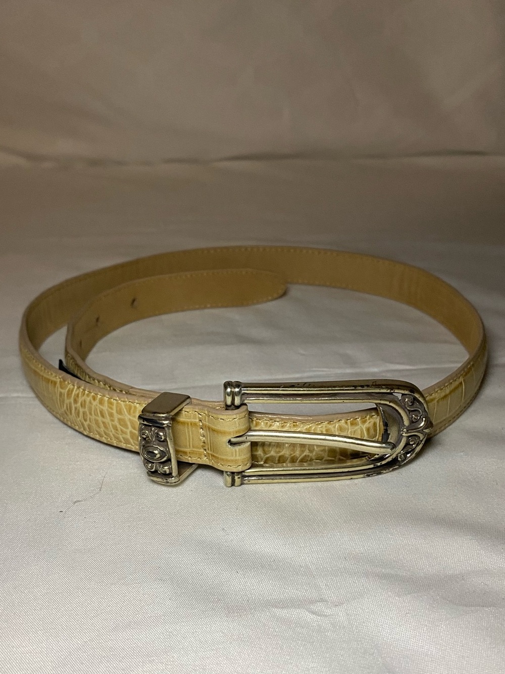 Brighton Croc-Embossed Yellow Leather Belt with Silver-Tone Buckle - Picture 1 of 4